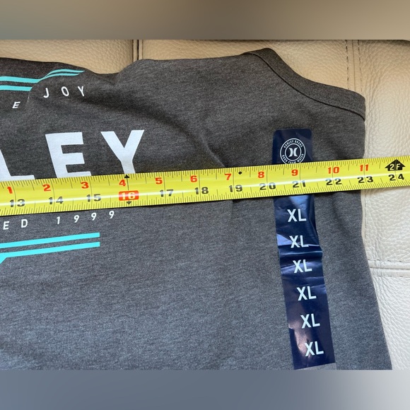 HURLEY 🆕 size: XL Graphic Tank Top - Picture 7 of 9